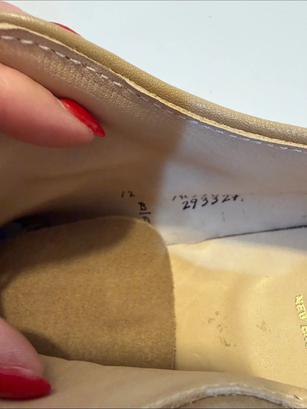 Alden Plain Toe Blucher Flex Welt Tan Suede Sz 12.  New/Flawed.  Tub10